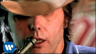 Dwight Yoakam - I Want You To Want Me (Official Video)