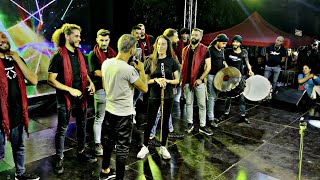 شاهد أقوى وأخطر بنت لبنانية هزة المسرح فقط بخمس ثواني كان تفاعل جمهور خطيرtraditional lebanese dabke