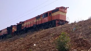 17615 Madurai Express stopped due to red signal and continues to enter kurnool city railway station