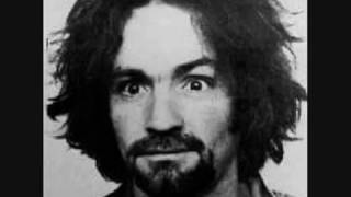 Mugshots Of The Damned: Infamous & Legendary Serial Killers