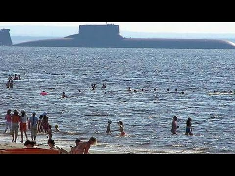 MEGA SUB! World’s BIGGEST SUBMARINE ever constructed! (Soviet Typhoon/Akula Class Submarine.) MEGA SUB! World’s BIGGEST SUBMARINE ever constructed! (Soviet Typhoon/Akula Class Submarine.)