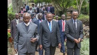 President Kenyatta holds private talks with Presidents Kagame and Museveni