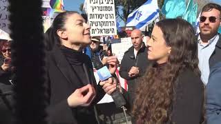 השרה (עדיין) מרב מיכאלי במחאה מחוץ לכנסת: "צריך להקים את מדינת ישראל מחדש"