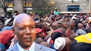 THIS MAN MAINA NJENGA!! SEE WHAT HIS SUPPORTERS DID IN NAKURU AS HE APPEARS IN COURT!! @manotitv