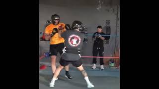 sparring Momo vs Coker