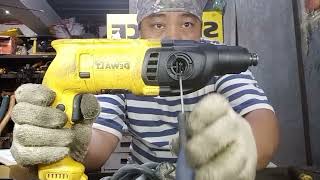 d25032 rotary hammer dewalt