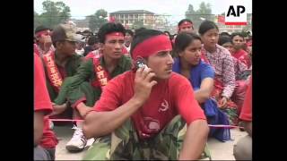 Tens of thousands communist rebels and supporters rally in Nepalese capital