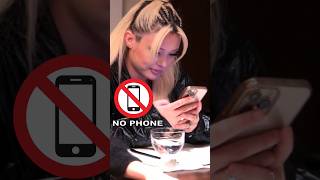 Put down your phone 🙄😳 Kourtney Kardashian's blended family