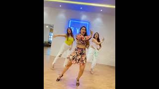 Sona Lagda ( Dance Cover ) Sukhe Alisha Singh Sukriti Kakkar Akriti Kakkar