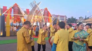 Vientiane Laos 🇱🇦 | งานบุญใหญ่ที่สุดในประเทศลาว