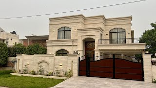 A Classical Design One Kanal full Basement House for Sale in MODEL TOWN Lahore.