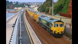 66518 \u0026 66593 pass Dawlish on 6Y15 HOBC   28/08/22