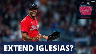 Should the Braves Extend The Contracts Of Raisel Iglesias or Marcell Ozuna? | Atlanta Braves Podcast