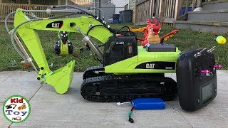 BEAUTIFUL RC EXCAVATOR HYDRAULIC REVIEW || HUINA 580 fully metal || KID TOY TV