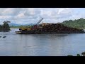 Kwila logs from West Sepik Province by passing Ambunti Station in East Sepik Province.(2)