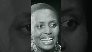 Miriam Makeba speaks 'click' sounds