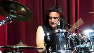 Carmine \u0026 Vinnie Appice Drum Wars - Holy Diver (15.10.2012, Crocus City Hall, Moscow, Russia)