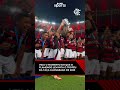 confira o mengÃo levantando a taÇa guanabara