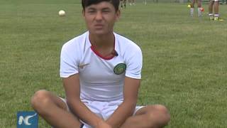 Xinjiang teenagers' football dream