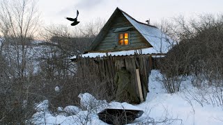 Restoring an Abandoned House: A Cozy Transformation in Winter. Day 5