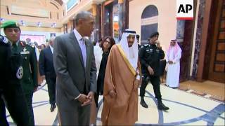 Obama Meets Saudi King Salman at Start of Visit