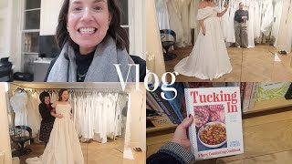 Weekly Vlog: Finishing Invisalign, Trying On Wedding Dresses \u0026 Update on Wedding Plans.