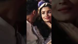 The way they look at each other|Varia Cute moment at Kalank Promotion|#varia #varundhawan #aliabhatt