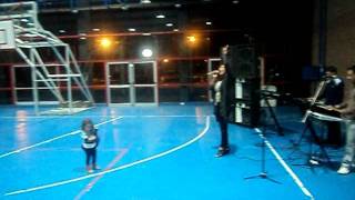 Valeria Sponton . interpretando Chiquitita-