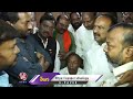 bjp leaders consoles gangam santosh family ramayampet v6 news