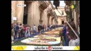 Thousands gather in Italian city Noto to celebrate Infiorata flower festival