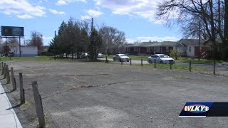 Louisville leaders working with Beechmont community to redevelop 'eyesore' on Southside Drive