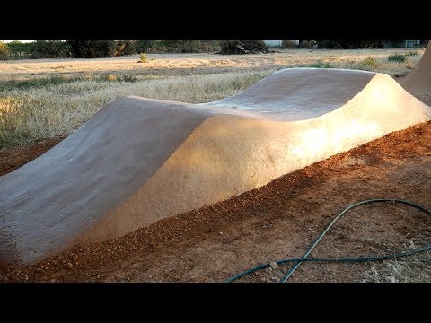 Building a Dirt Jump Roller Time-lapse Building a Dirt Jump Roller Time-lapse