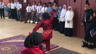 KJRI JEDDAH: PROFESSOR GOES TO SCHOOL