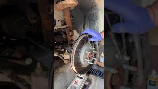 2010 Cadillac SRX strut replacement