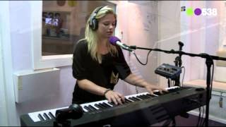 Fabienne Bergmans - Feelings Live bij Evers Staat Op