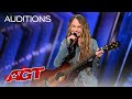 Teenager Kenadi Dodds Impresses Judges with an Original Country Song - America's Got Talent 2020