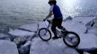 artur - monty 207 - bike trial