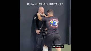 Jiu-Jitsu - Defesa Pessoal - Estrangulamento