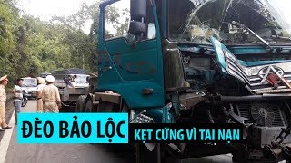 Đèo Bảo Lộc kẹt cứng, ô tô “xếp hàng” nhiều km vì tai nạn