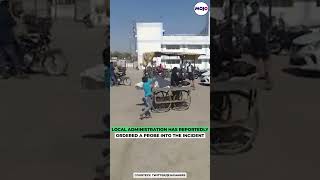 Viral Video | 6-year-old Takes Father To Hospital In Pushcart In Madhya Pradesh