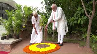 PM plants a sapling at Smriti Van Memorial in Bhuj, Gujarat