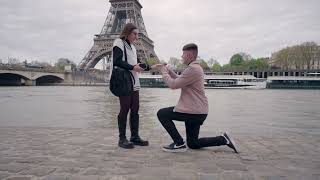 Planning to propose in Paris near to Eiffel Tower ? Hire a professional photographer or videographer