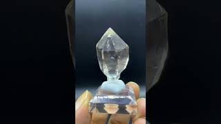 Sceptre Quartz Size: 4.3cm Origin: Yiliang, Zhaotong, Yunnan, China. Available