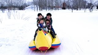 サッポロさとらんどで雪遊びアトラクション！@北海道札幌市 Snow attraction of Sapporo Satoland, Hokkaido