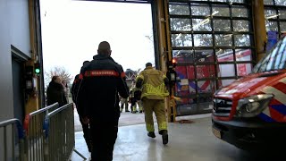 Aankomst Brandweer Urk bij nieuwe kazerne! - En een melding voor Brandweer Urk tijdens de opening!