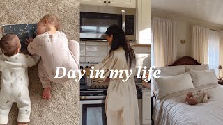 Day in the life | mini tour of our playroom 📚🧸