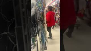 加拿大廉价二手店thrift store