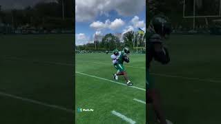 🎱 Zach Wilson to Elijah Moore 🎱 | The New York Jets | NFL | #shorts