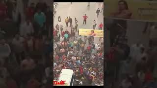 CWE | FANS GATHERED TO SEE THE GREAT KHALI | #thegreatkhali #fans #crowd