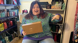 What's in the box?  A new bag from the realreal!!!